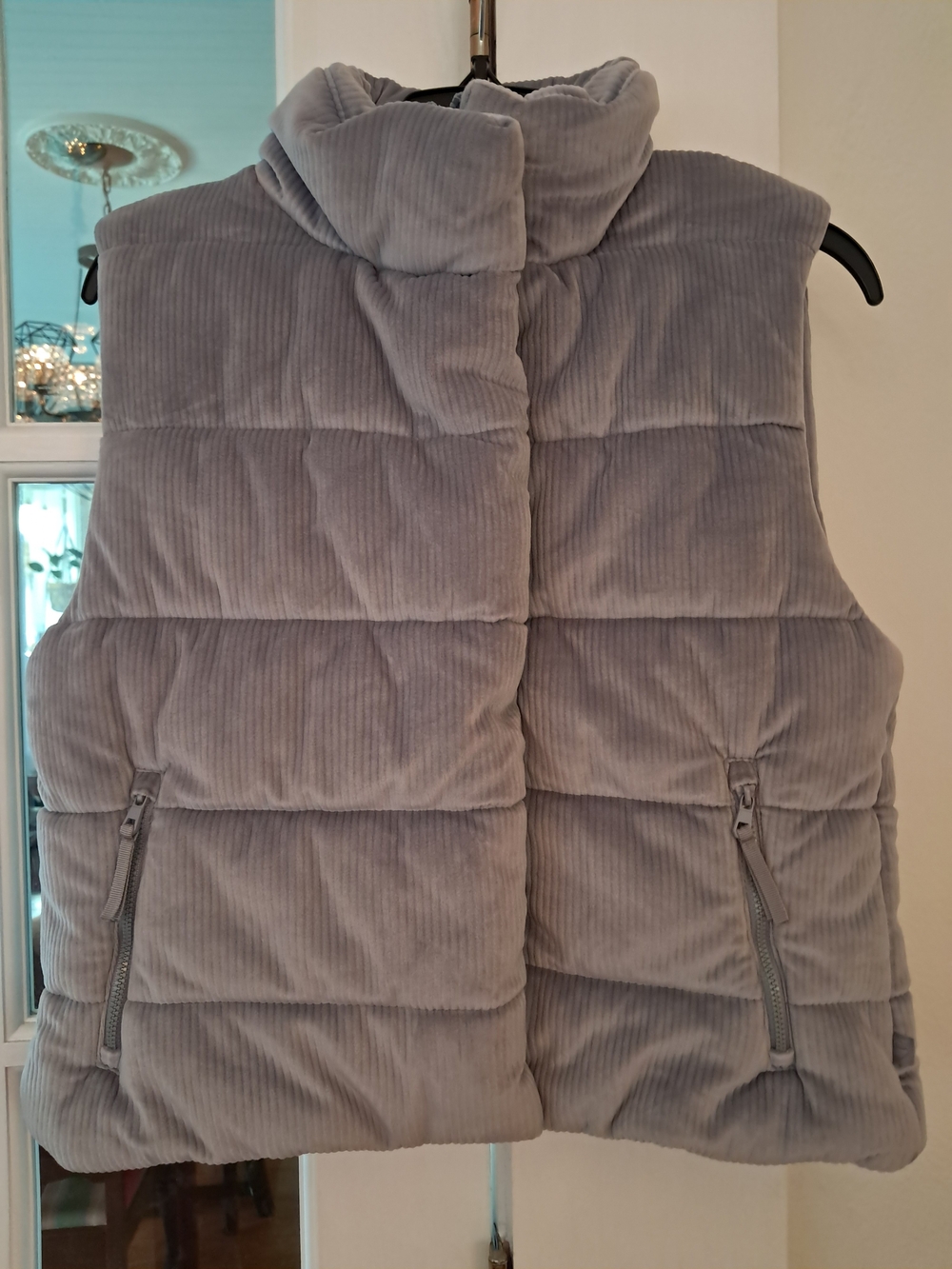Avia Quilted Corduroy Puffer Vest in Light Gray